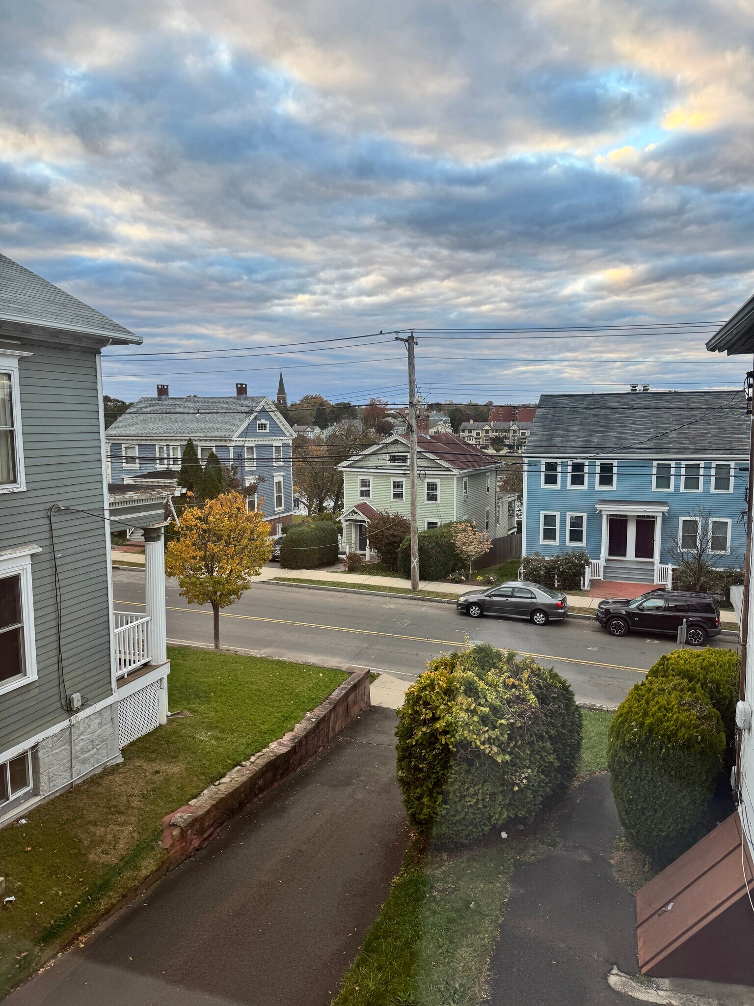 Building Photo - 651 Quinnipiac Ave