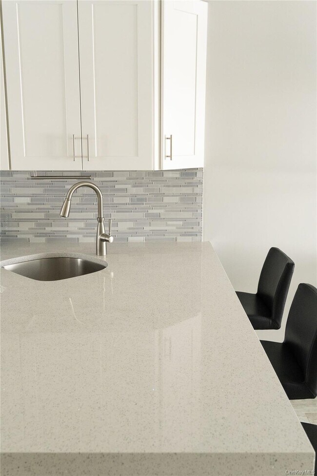 Building Photo - 50 N Broadway