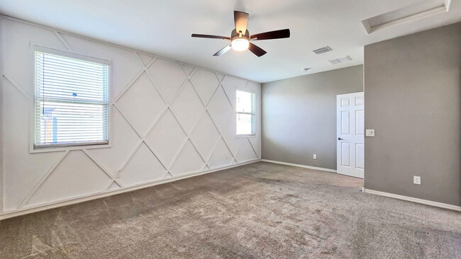 Building Photo - 17156 W Lincoln St