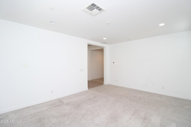 Building Photo - 12546 W Calle De Baca