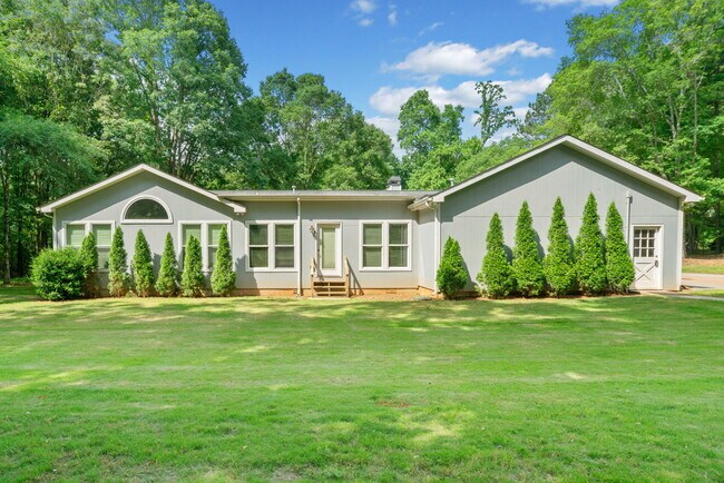 Building Photo - 5325 Union Church Rd