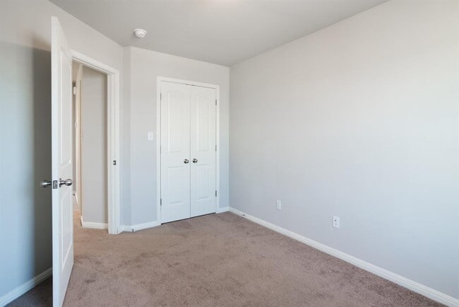 Building Photo - 114 Gambel Oak Way