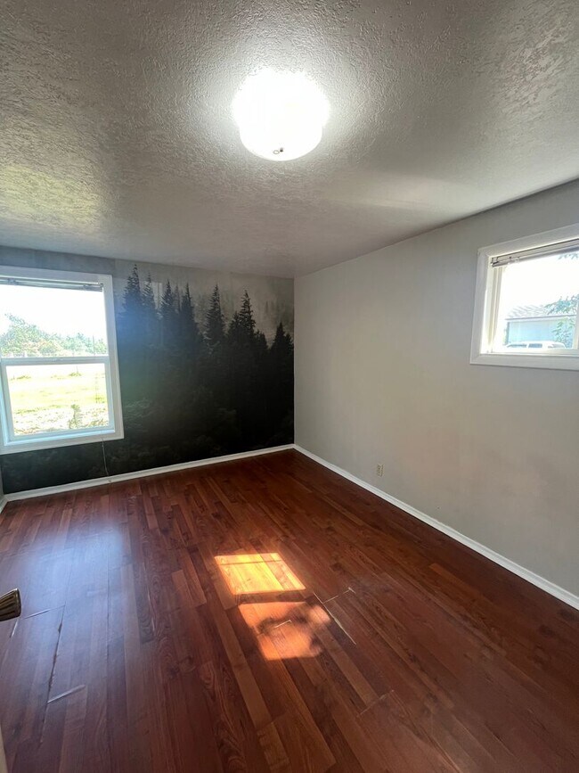 Building Photo - 3-Bedroom 2-Bathroom house in Pleasant hill