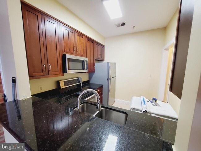 Building Photo - 1624 Gwynns Falls Pkwy