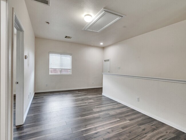 Building Photo - 20423 Purple Sunset Ct