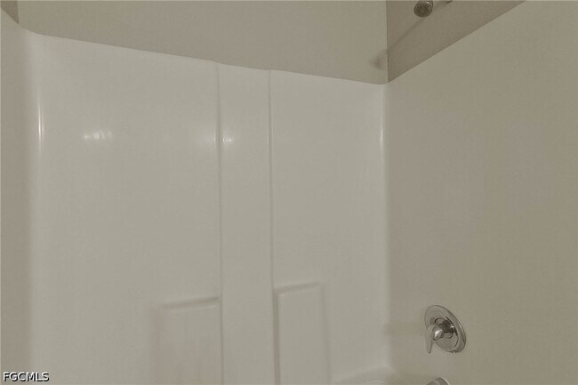 Building Photo - 9131 Aegean Cir