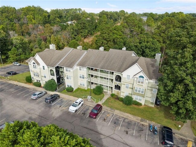 Building Photo - 962 Stewarts Creek Dr