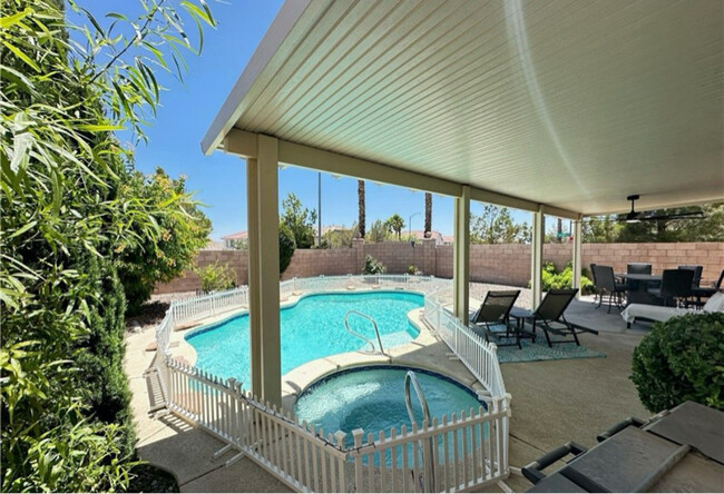 Building Photo - 3194 Lapis Beach Dr