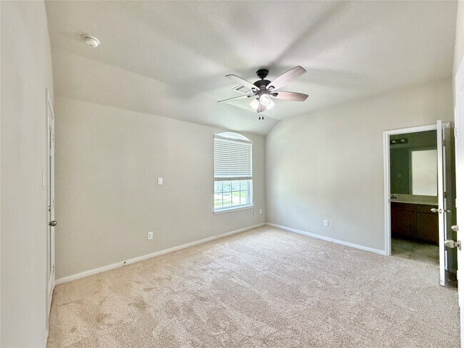 Building Photo - 8002 Mesquite Hill Ln
