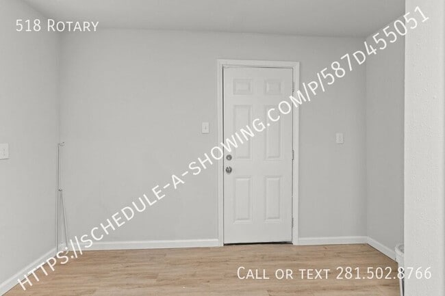 Building Photo - 518 Rotary-