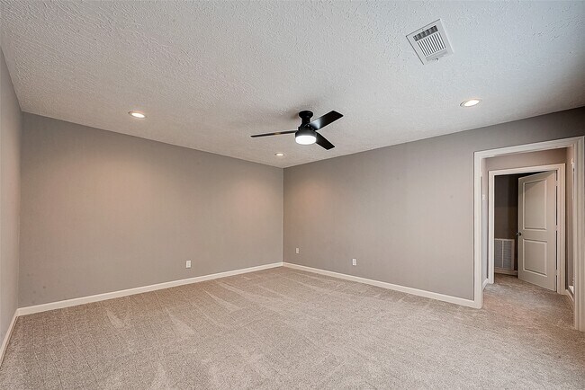 Building Photo - 1623 Cherry Ridge Dr
