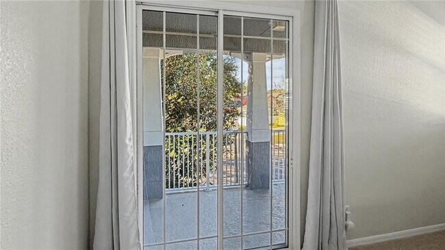 Building Photo - 6673 Helmsley Cir