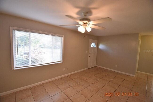 Building Photo - 818 49th Ave N