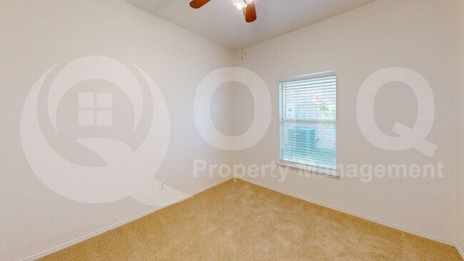 Building Photo - 6717 Smallwood Dr