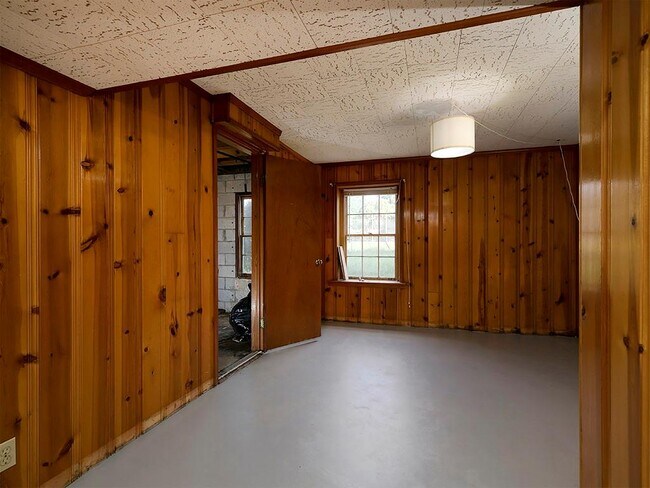 Building Photo - 858 Gaylemont Cir