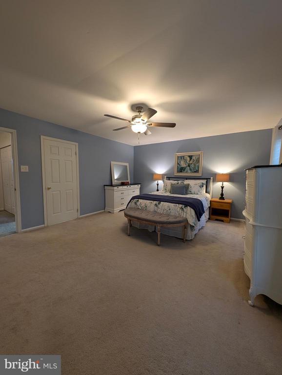 Building Photo - 609 Hartland Ct