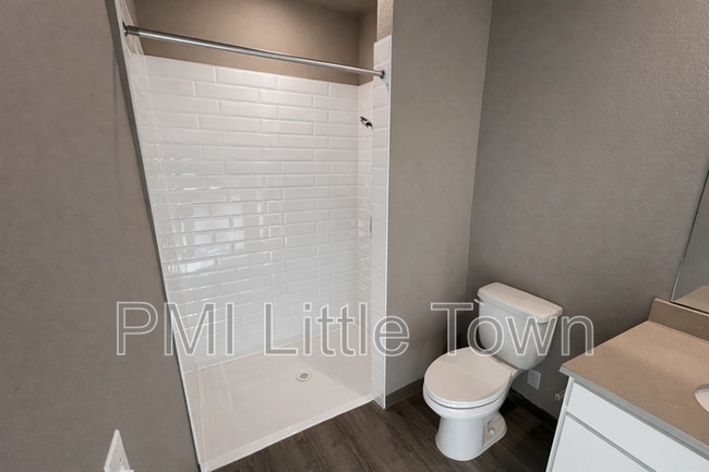 Building Photo - 12983 W Ida Ave