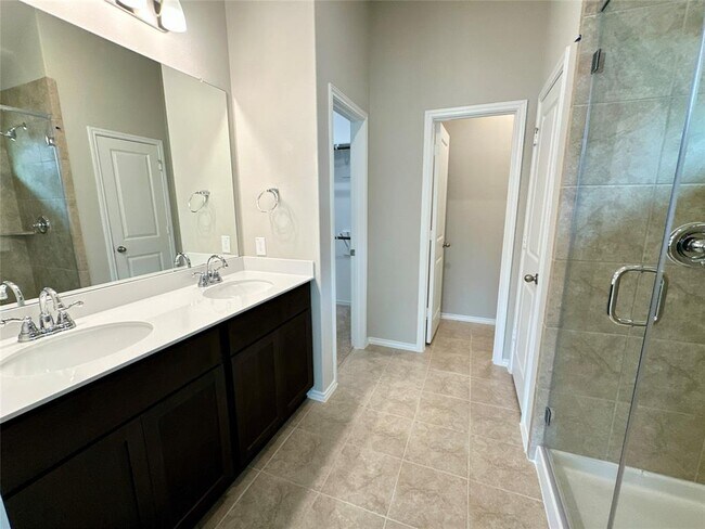 Building Photo - 31908 Retama Rnch Dr