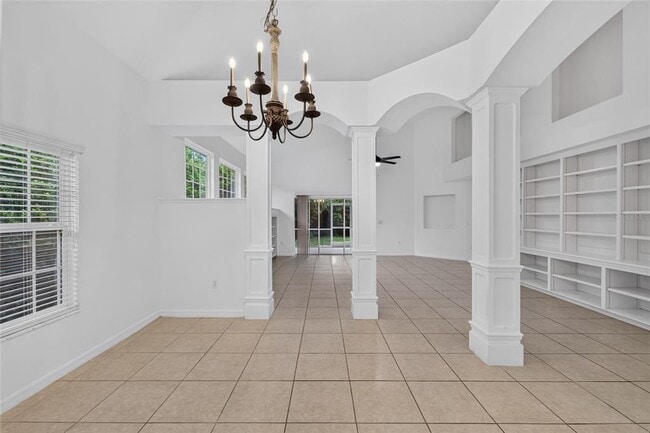 Building Photo - 914 SW 83rd Terrace