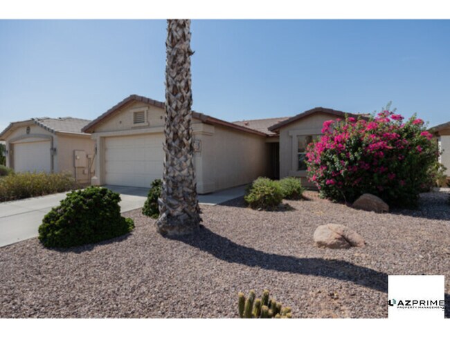 Building Photo - Discover this Lovely 2/2 House in a Desira...