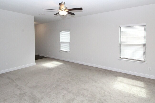 Building Photo - 4BR/2.5BA Home Near NAS Pensacola with First-Floor Primary, Stainless Kitchen & Covered Patio