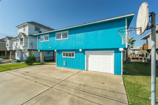 Building Photo - 618 Warsaw Dr