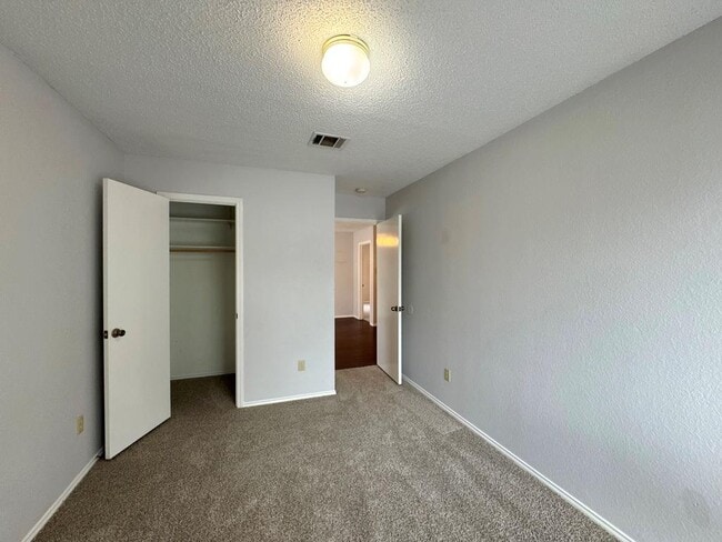 Building Photo - 14009 Maricella Ln