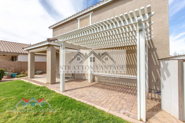 Building Photo - 21139 E Cherrywood Dr