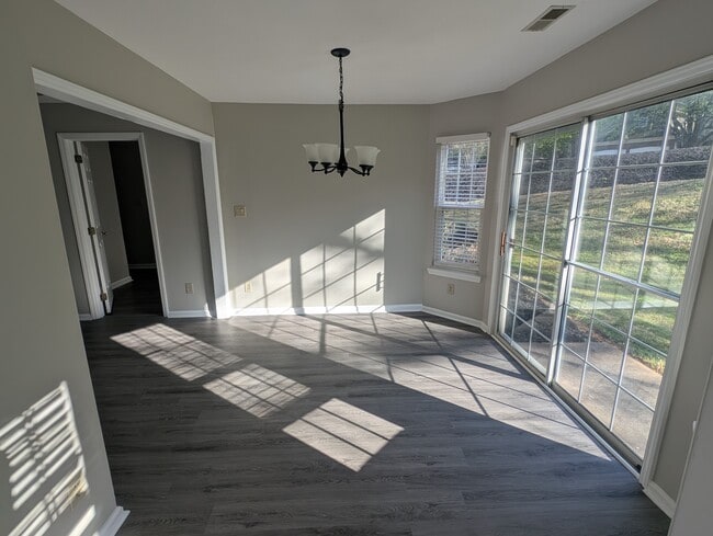 Building Photo - 5828 Amity Springs Dr
