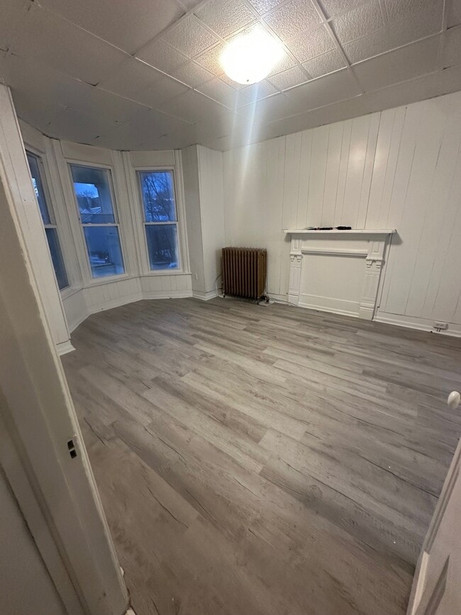 Building Photo - 1518 13th St