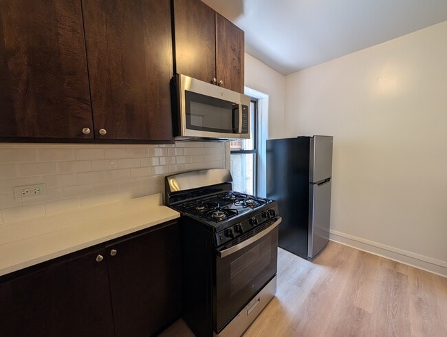 Building Photo - 2706 N Spaulding Ave