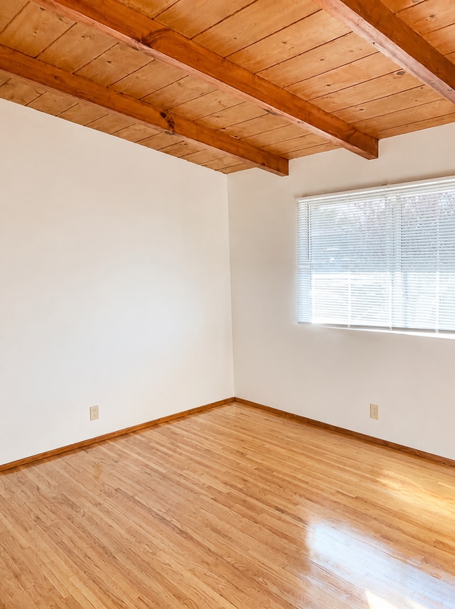 Building Photo - 3255- 3257 San Pablo