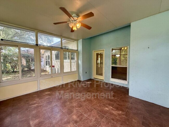 Building Photo - 8716 Canopy Oaks Dr
