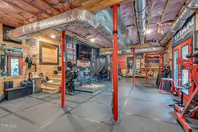 Building Photo - 1007 Shadyside Dr