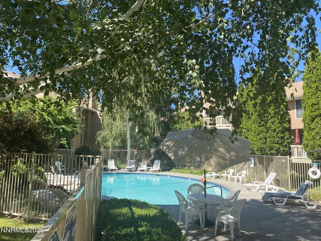 Building Photo - 2875 Idlewild Dr