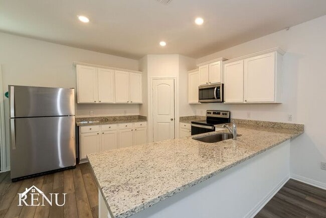 Building Photo - Coming Soon!