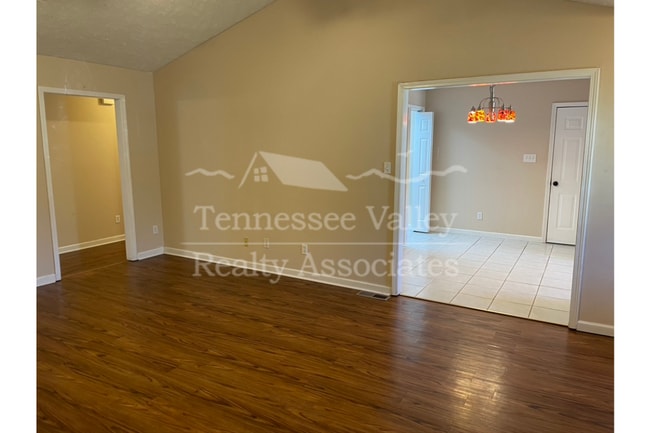 Building Photo - 1513 Mayapple Dr