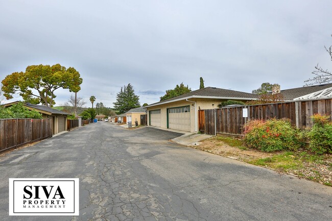 Building Photo - Almaden Beauty