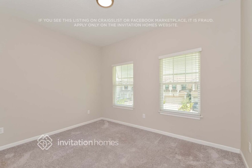 Building Photo - 5024 Skyview Ln