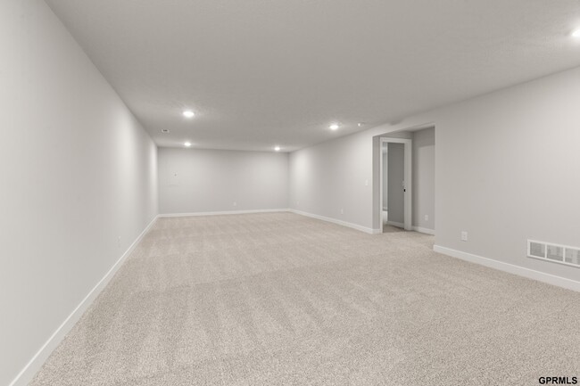 Building Photo - 12811 S 45th Ter