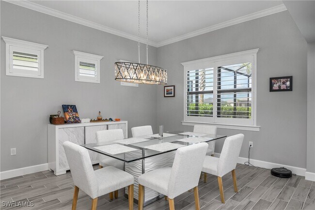 Building Photo - 21064 Hallandale Dr