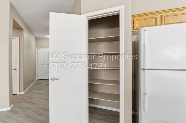 Building Photo - NW!! Single Story!! New Luxury Vinal Plank flooring!! New Carpet Bedrooms 2 & 3!!! New Interter P...