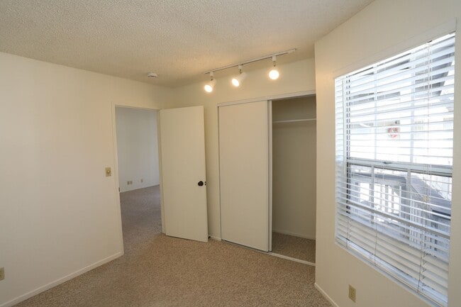 Building Photo - 10401 Garden Grove Blvd