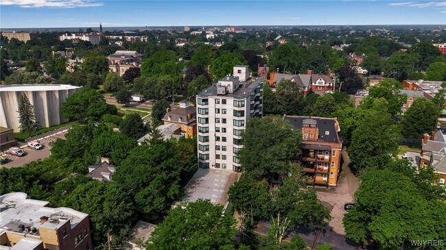Primary Photo - 849 Delaware Ave