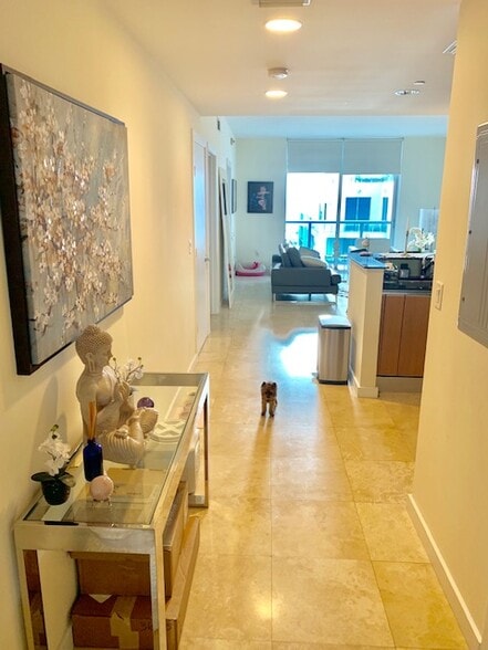 Primary Photo - 1060 Brickell Ave