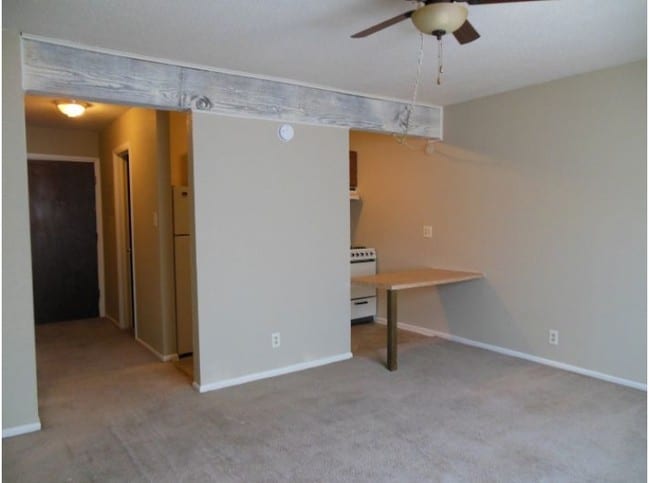 Living Area - Library Park Apartments