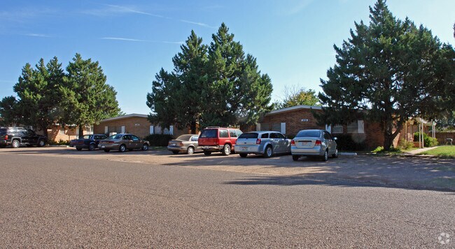 Primary Photo - Village Apartments