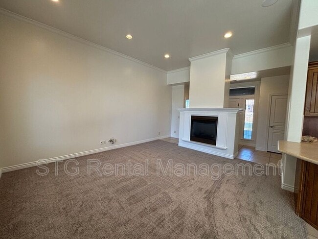 Building Photo - 348 E 1060 S