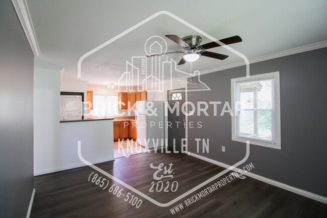 Building Photo - 172 W Wadsworth Cir