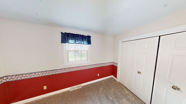 Building Photo - 2 Story, Canfield Home for Rent! South Ran...